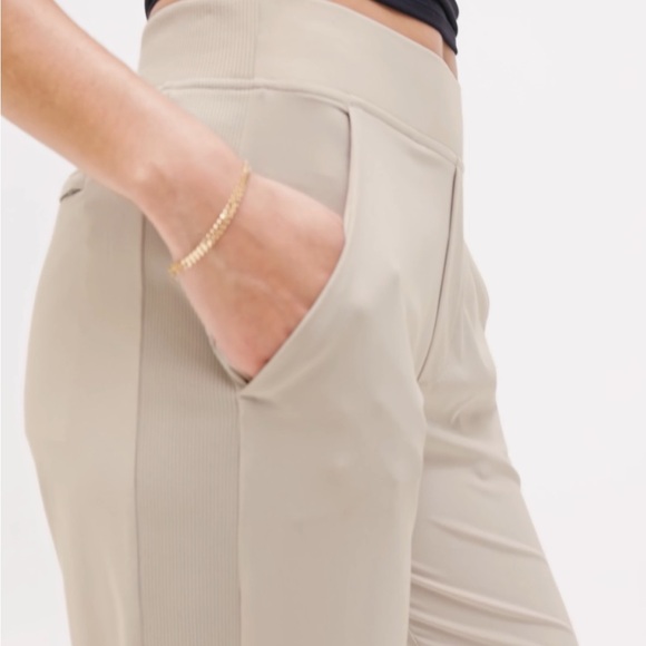 Athleta Brooklyn Ankle Mid Rise Brown  Casual Pants Size 4 - Picture 11 of 16